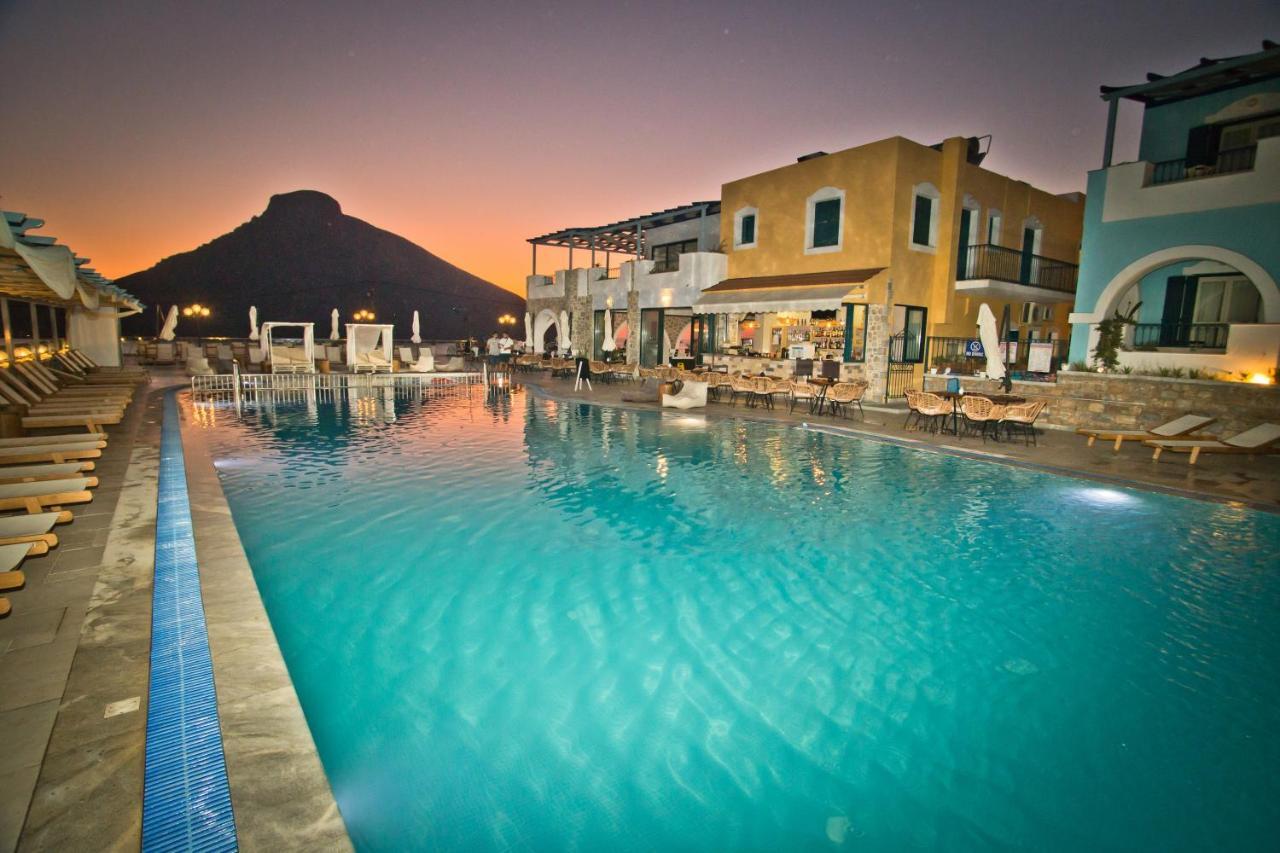 Elena Village Hotel & Suites Миртеа Экстерьер фото